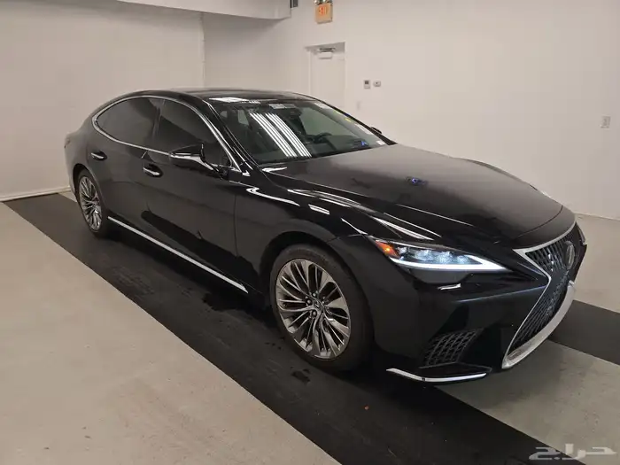 2023 لكزس LS 500 2