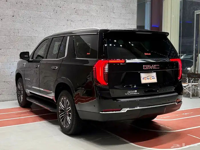 GMC elevation يوكن 18