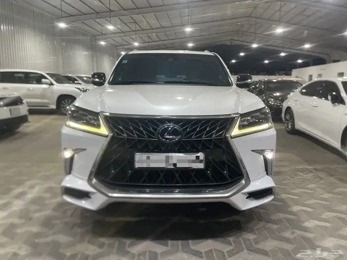 لكزس LX570 2018 2