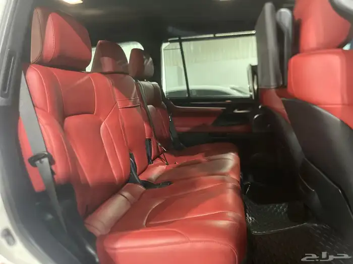 لكزس LX570 2018 11