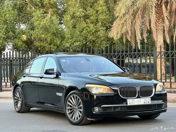 بي ام دبليو 750IL 2