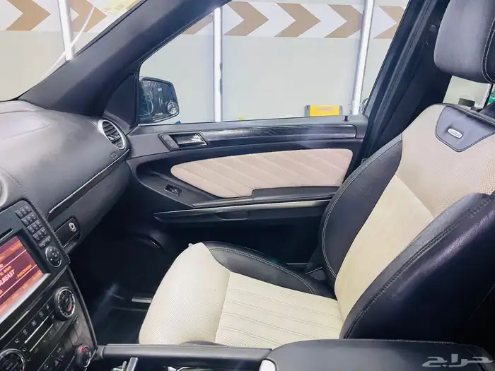 Mercedes Benz GL 450. AMG 42