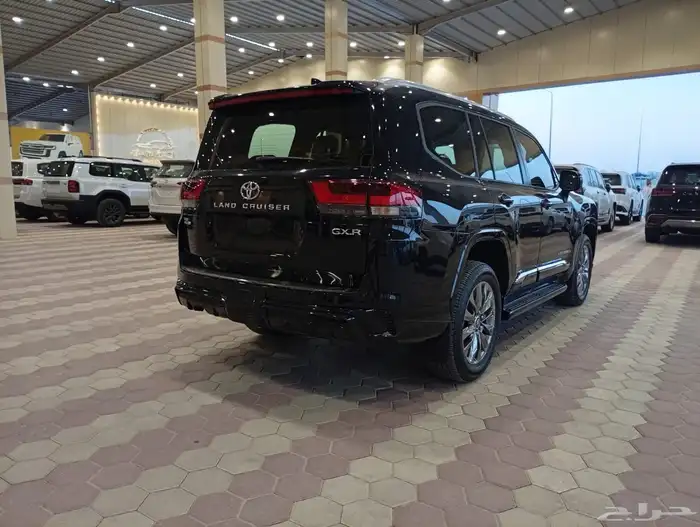 تويوتا GXR بريمي L4 اسود داخل بيج ماشي5000مشروط 5