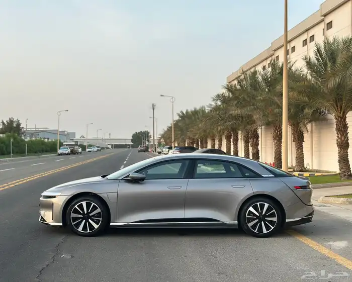 لوسيد AIR 2024 6