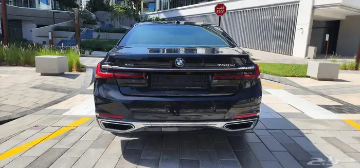 بي ام دبليو 750 خليجي موديل 2021موجودة في دبي 17