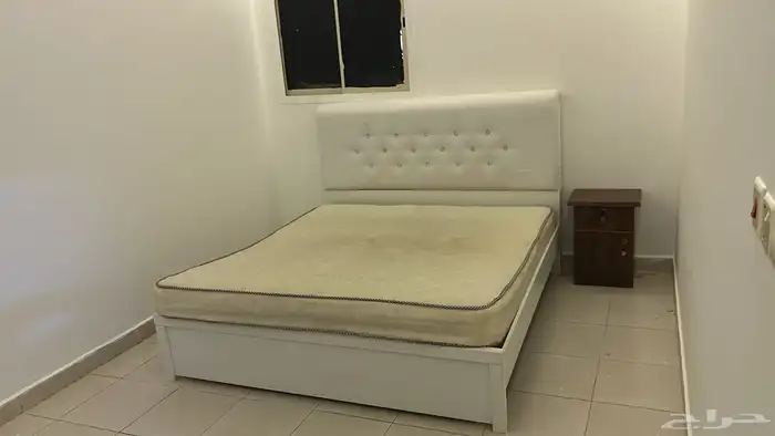 للايجار استراحة  بحي السلمان 0