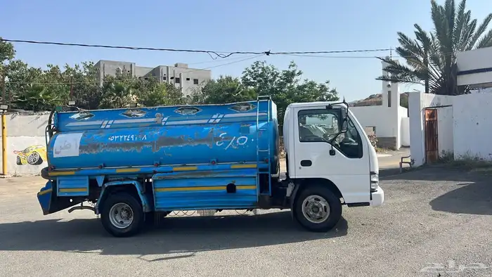 دينة أسيزوا وايت 1