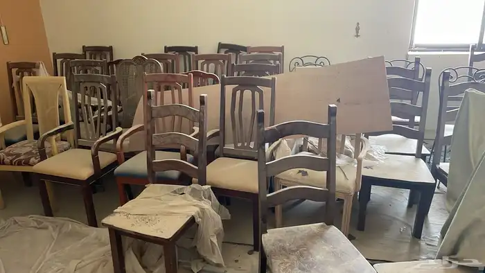 اثاث دواليب وكراسي 3