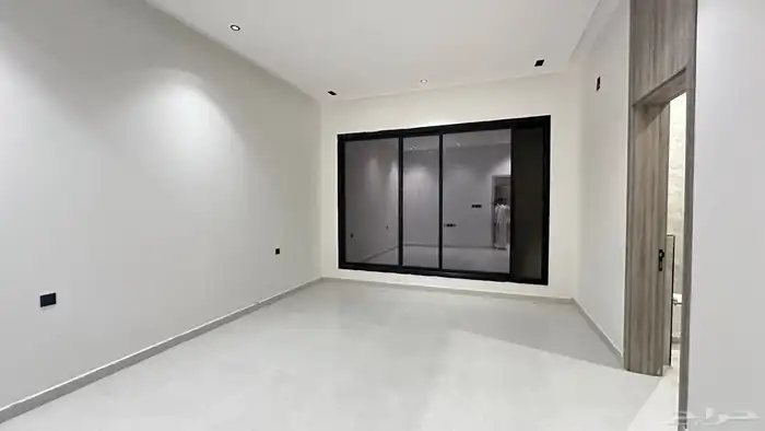 دور ارضي للبيع سماء عكاض 12