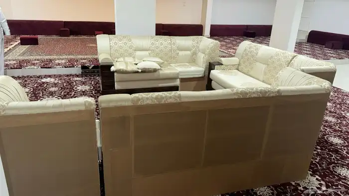 للبيع قطع كنب 2