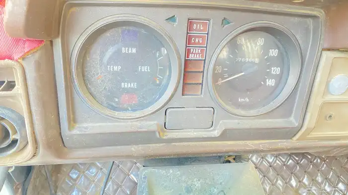 قلاب ديهاتسوا 1983 3