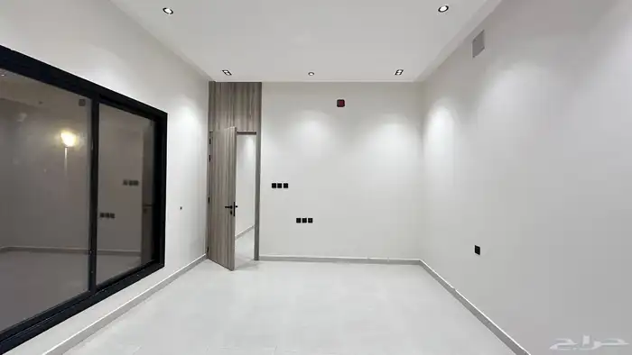 دور ارضي للبيع سماء عكاض 5