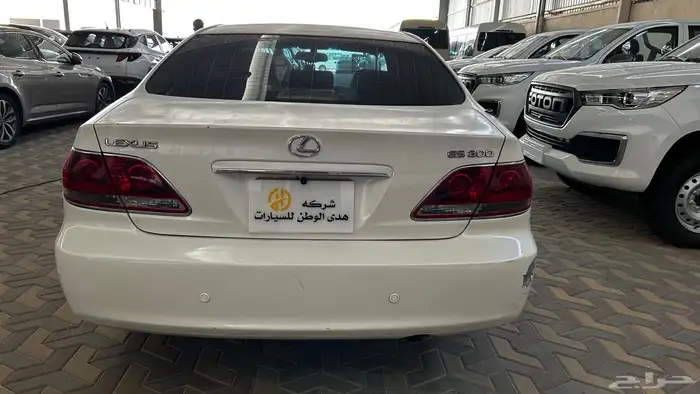 لكزس ES300 1