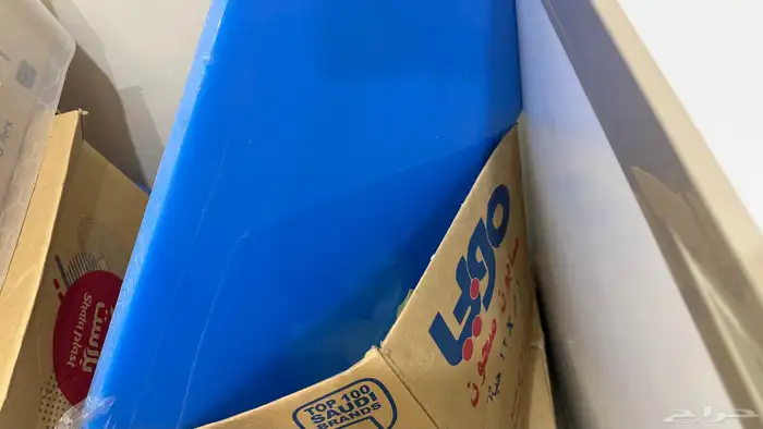 اغرض مطعم شاورما وثلاجات للبيع 9