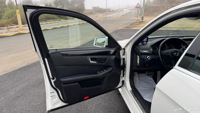 للبدل او للبيع مرسيدس E550 AMG 7