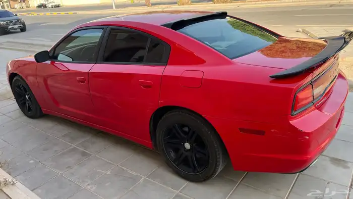دودج تشارجر R T HEMI 2014   V8 نظيفة 2