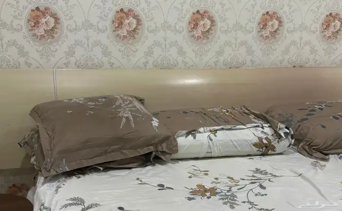 2 سرير نفر - طاولة مدخل - جزامة - غرفة نوم نفرين 4