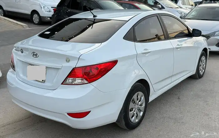 هونداي اكسنت 2018 بنزين 9