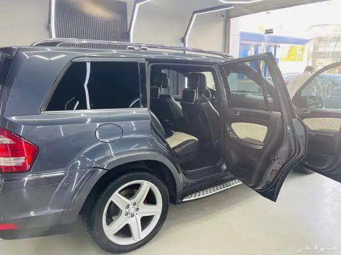 Mercedes Benz GL 450. AMG 37