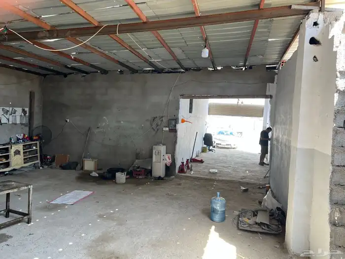 مطلوب ميكانيكى و كهربائى لورشة بوادى مريخ 2