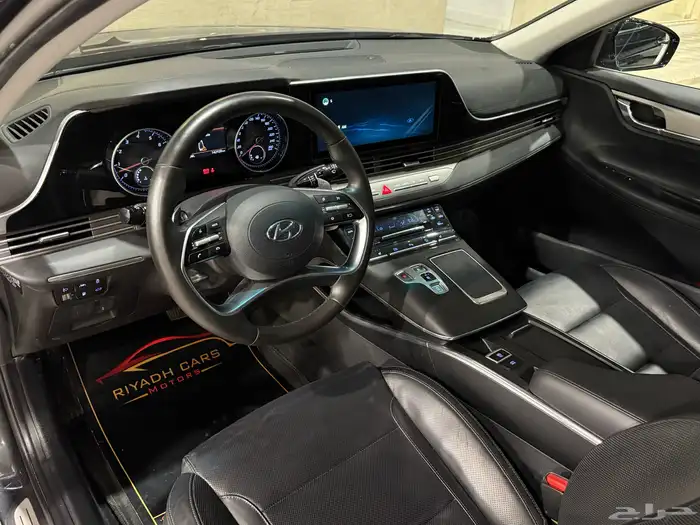 هيونداي ازيرا 2020 V6 (بحالة ممتازة) 5