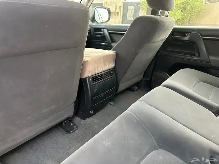 جيب لاندكروزر جي بلد كامل 2012 23