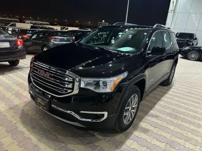 جمس اكاديا SLE موديل 2019 نص فل نظيفة 3