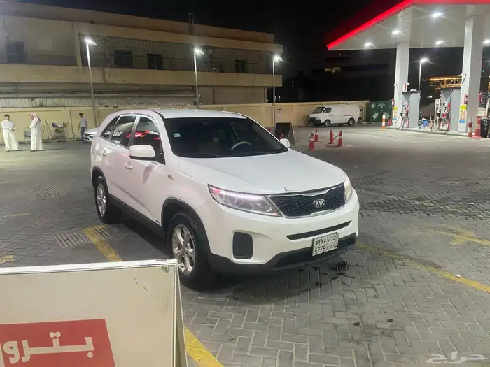 للبيع كيا سورنتو موديل 2014 للون ابيض Kia Sorento 2014 whit 0
