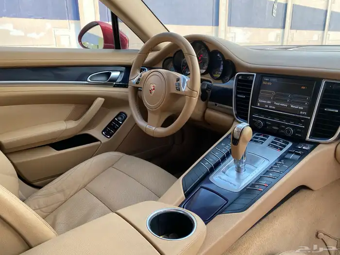 بورش باناميرا 4 موديل 2013 10