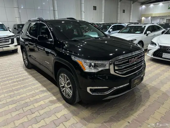 جمس اكاديا SLE موديل 2019 نص فل نظيفة 2
