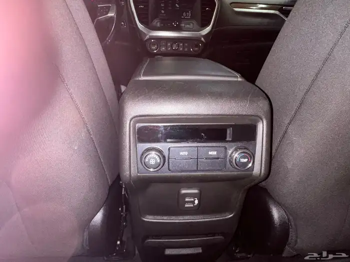 جمس اكاديا SLE موديل 2019 نص فل نظيفة 11