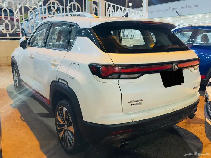 للبيع شانجان CS35 الموديل. 2023 السعر 40 1