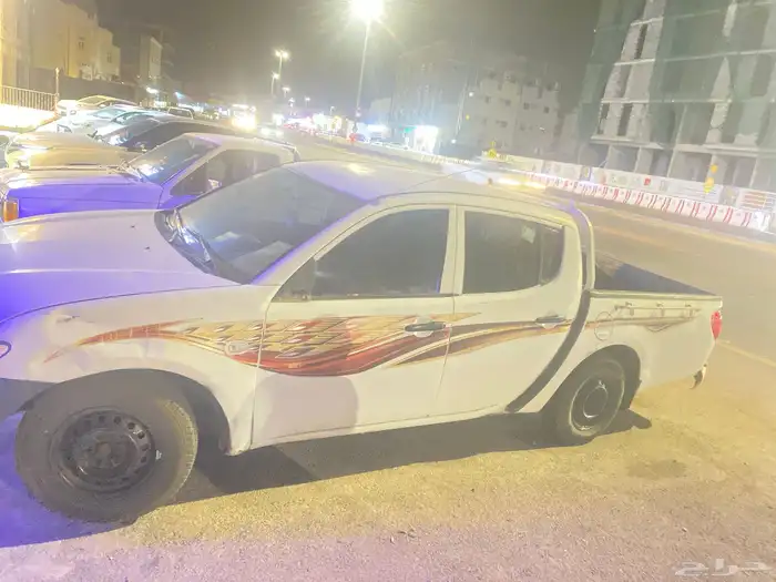 مستوبيشي 2011 L200 5