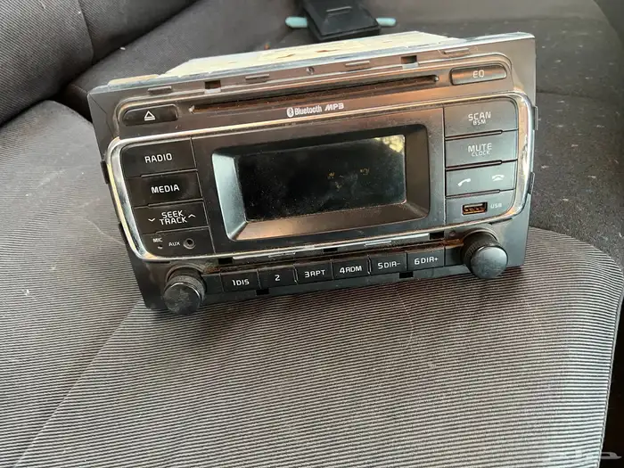 للبيع مسجل كيا ريو 0