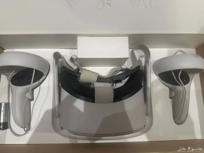 Vr meta Quest2 للبيع السعر 650 قابل للتفاوض 0