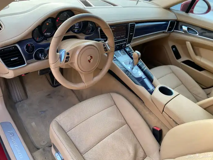 بورش باناميرا 4 موديل 2013 13