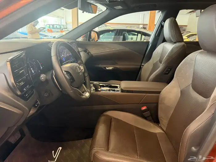 لكزس RX350 2023 6