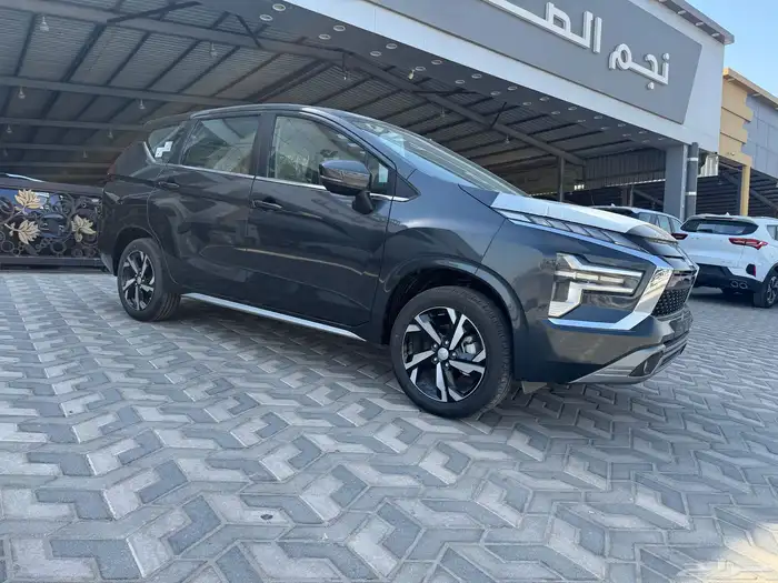 ميتسوبيشي اكسباندر موديل 2025 2