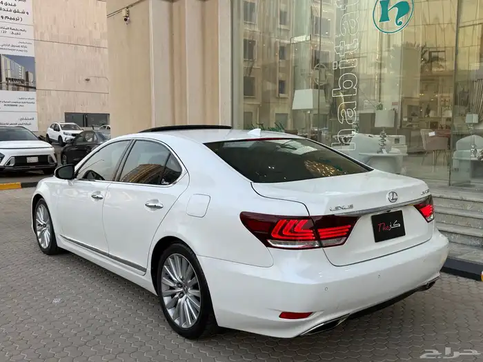 لكزس LS460 2015 5