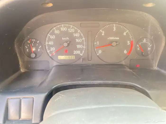 جيب نيسان باترول 2001 8