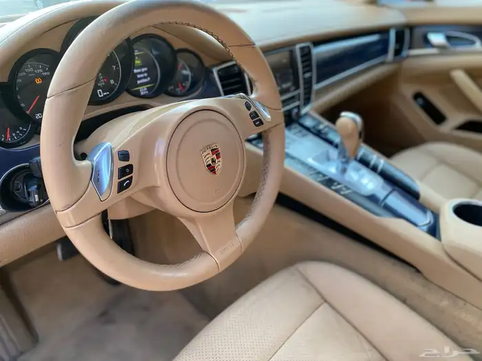 بورش باناميرا 4 موديل 2013 9