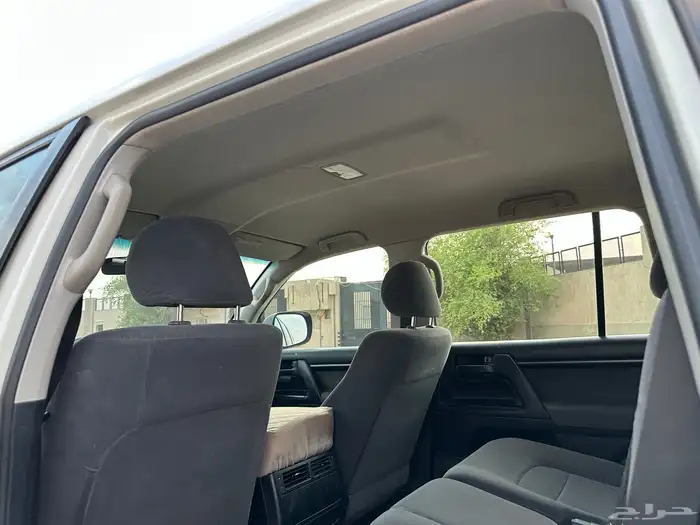 جيب لاندكروزر جي بلد كامل 2012 24