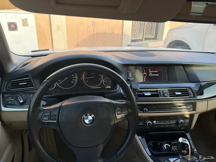 BMW 520i 2013 11