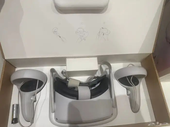 Vr meta Quest2 للبيع السعر 650 قابل للتفاوض 1