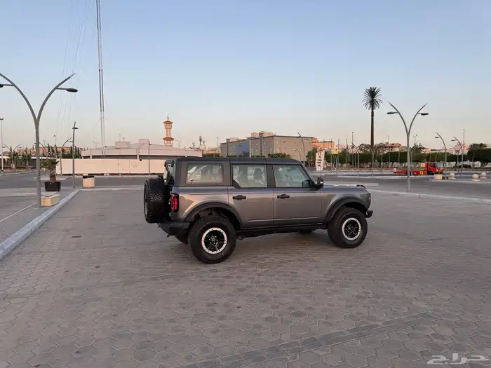 فورد برونكو باد لاندز 2022 12