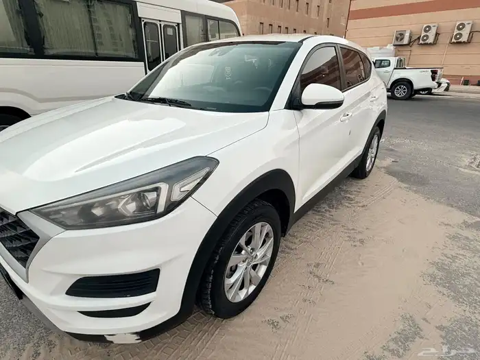 هونداي توسان 2019 ديزل مكينه كبيره 2.0 ماشيه 300 ألف 0