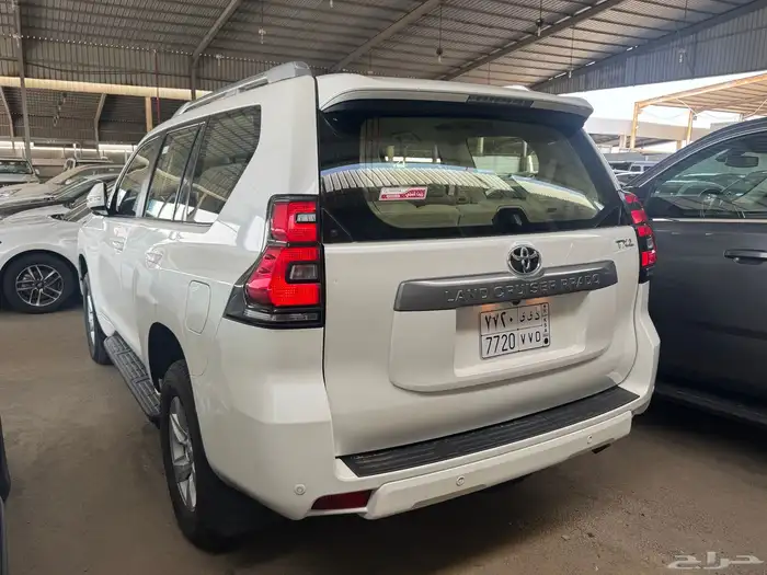 للبيع تويوتا برادو2022 فل 4سلندر 18