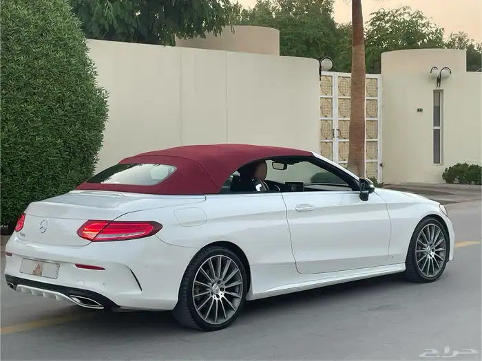 مرسيدس C200 كوبيه 2018 نظيف 31