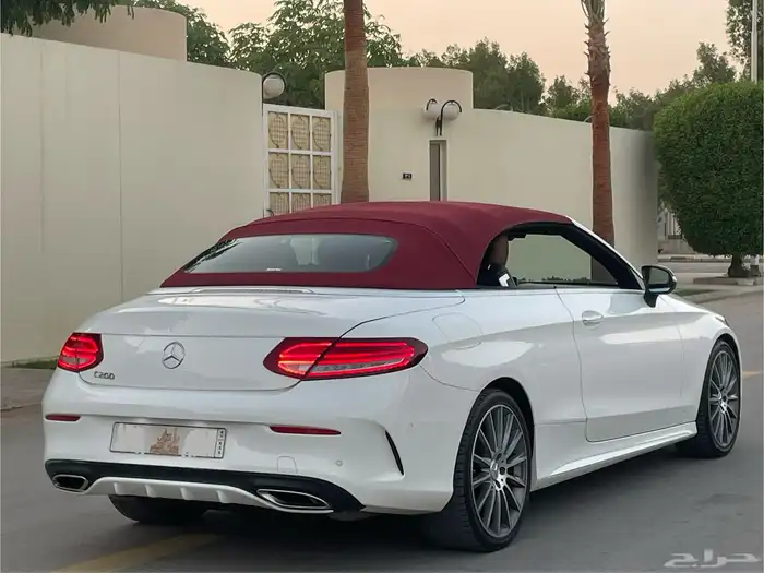 مرسيدس C200 كوبيه 2018 نظيف 32