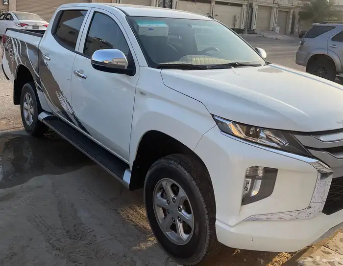 متسوبيشي 2022 لتنازل 2